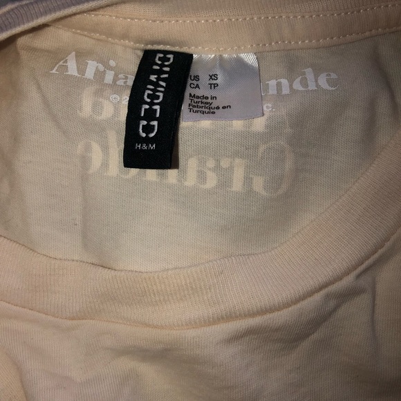 Ariana Grande 7 Rings T-shirt - Picture 3 of 4